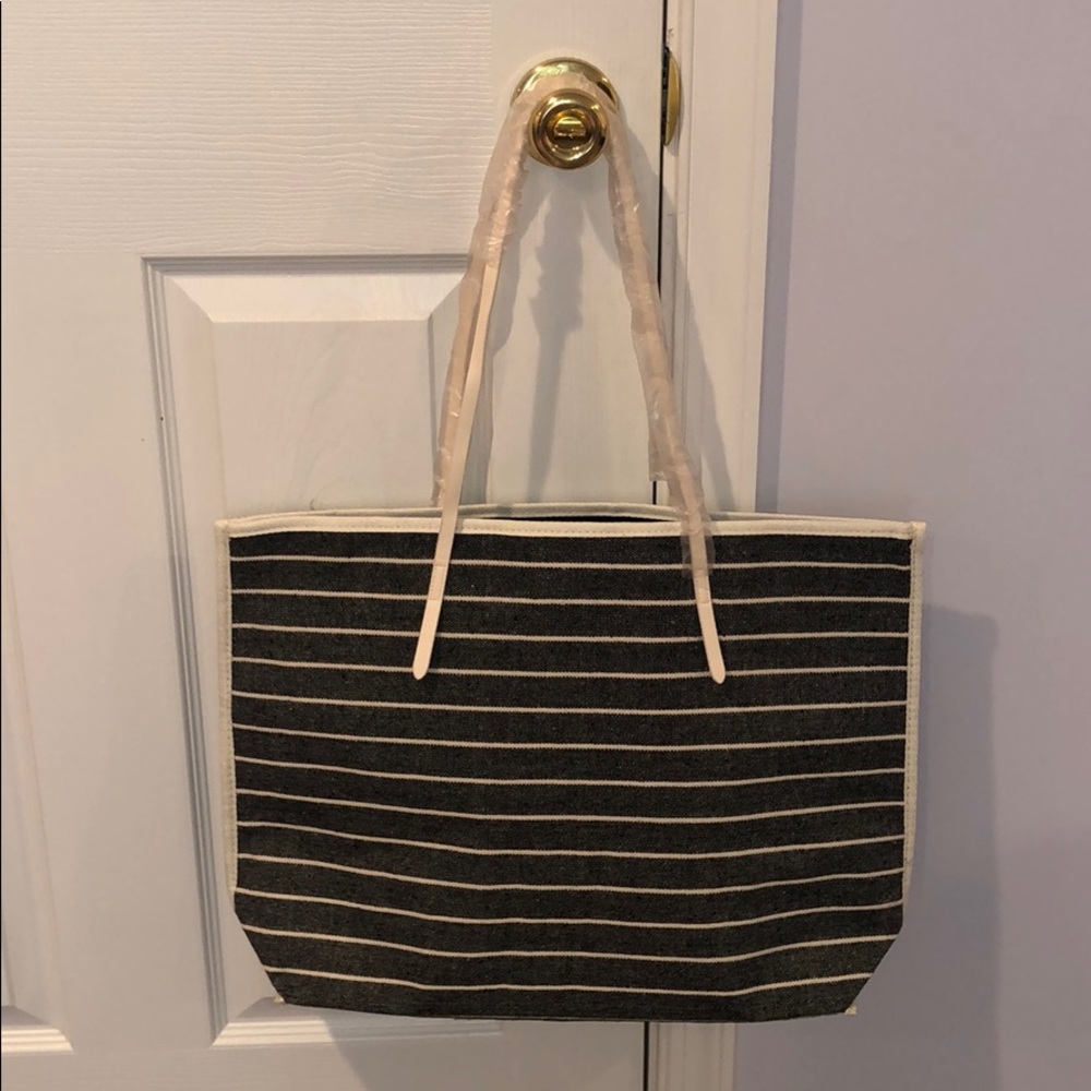 Beach/travel tote